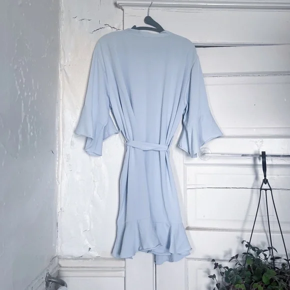 Light Blue Robe - OS - Picture 2 of 2